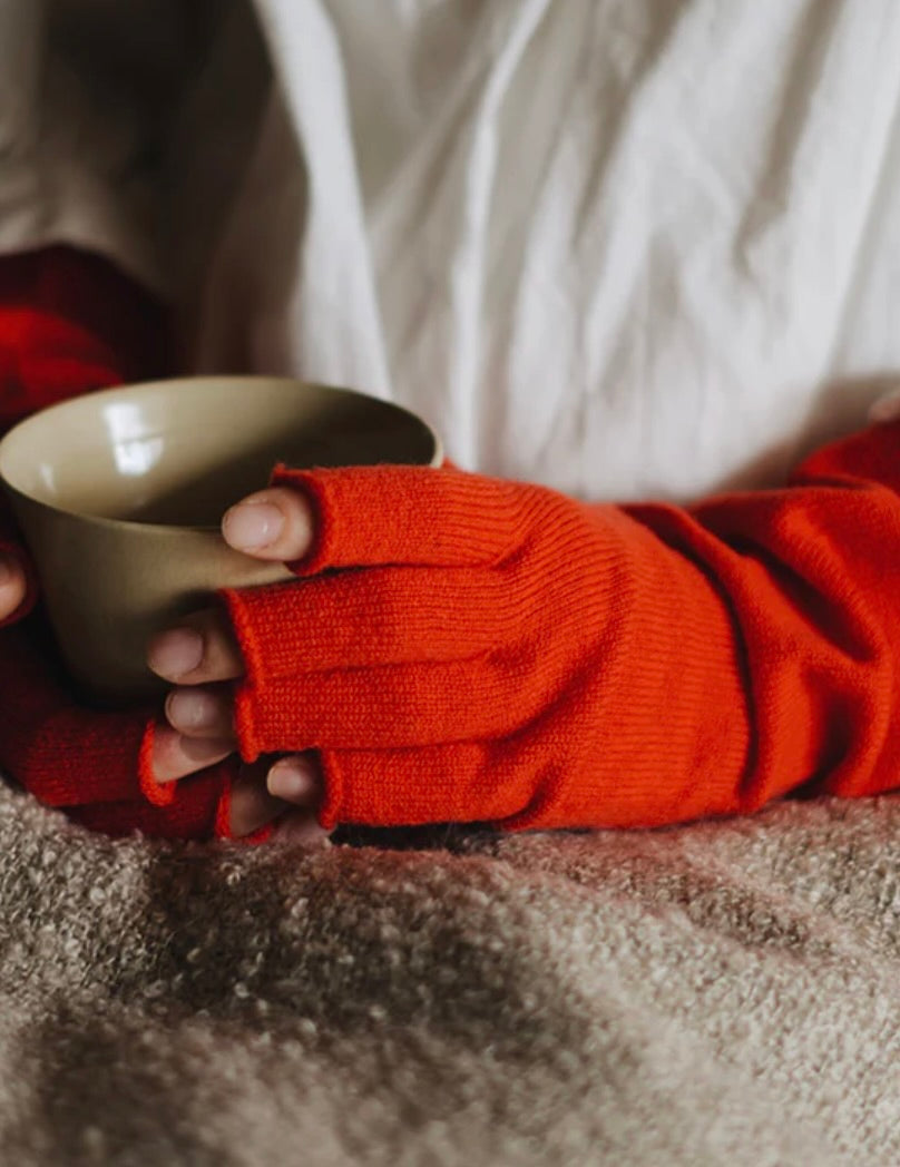 Merino Wool Fingerless Gloves: Tomato