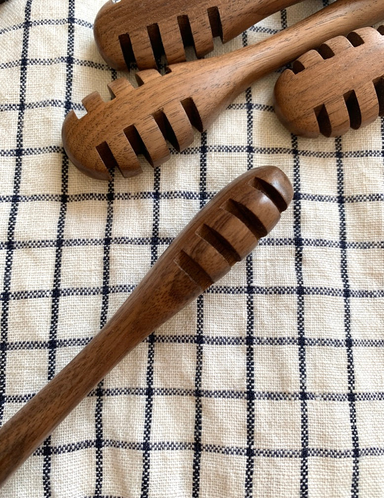 Walnut Honey Dipper