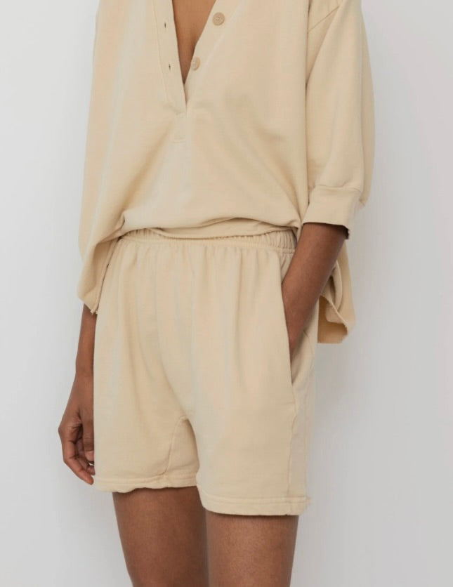 Wol Hide: Easy Shorts