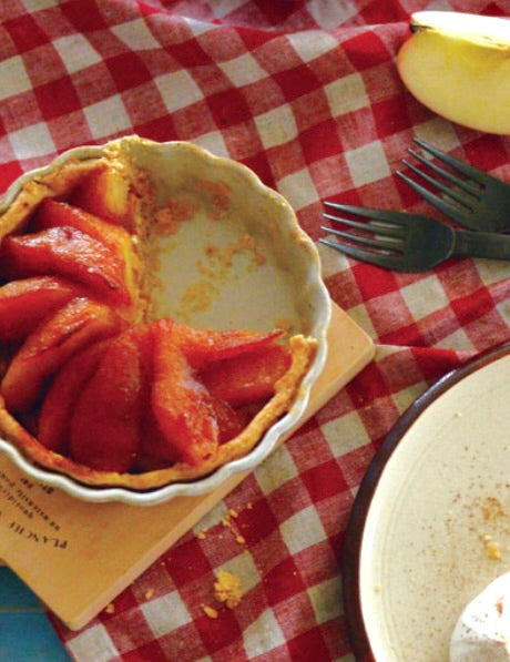 Fluted Baking Dish