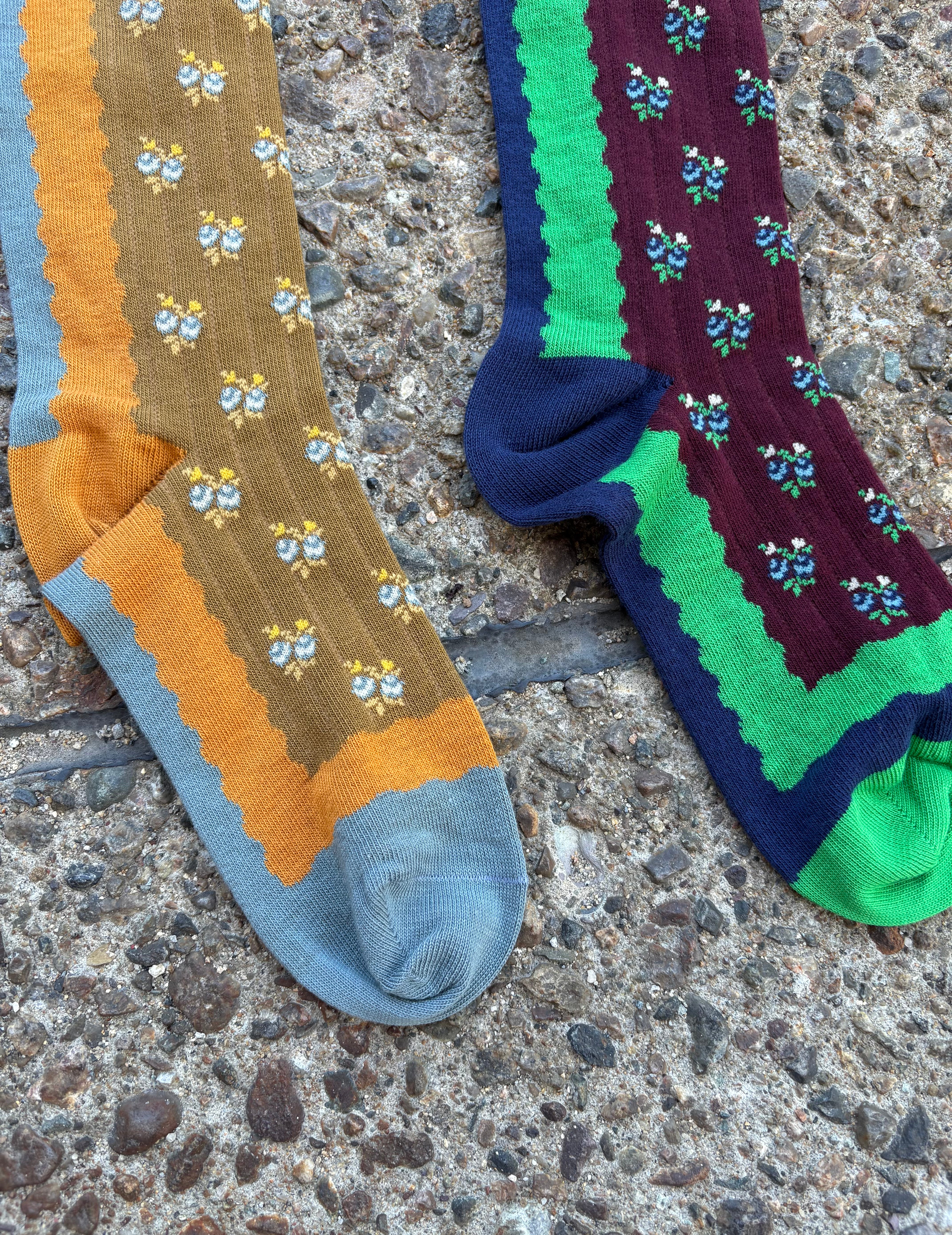 Exquisite J: Bouquet Crew Socks