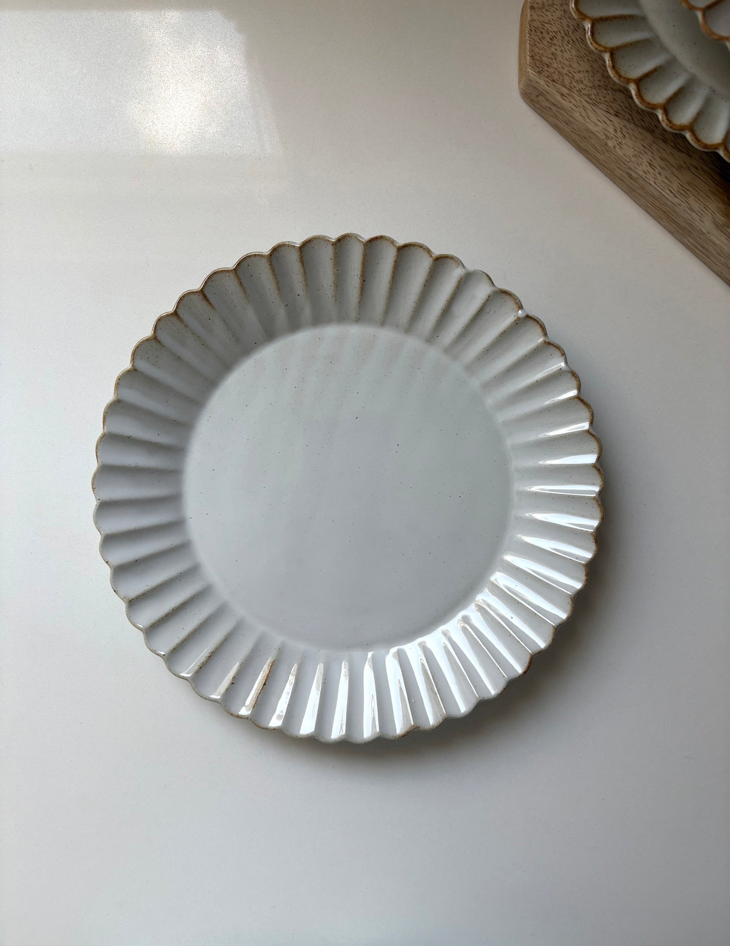 Fluted Plates