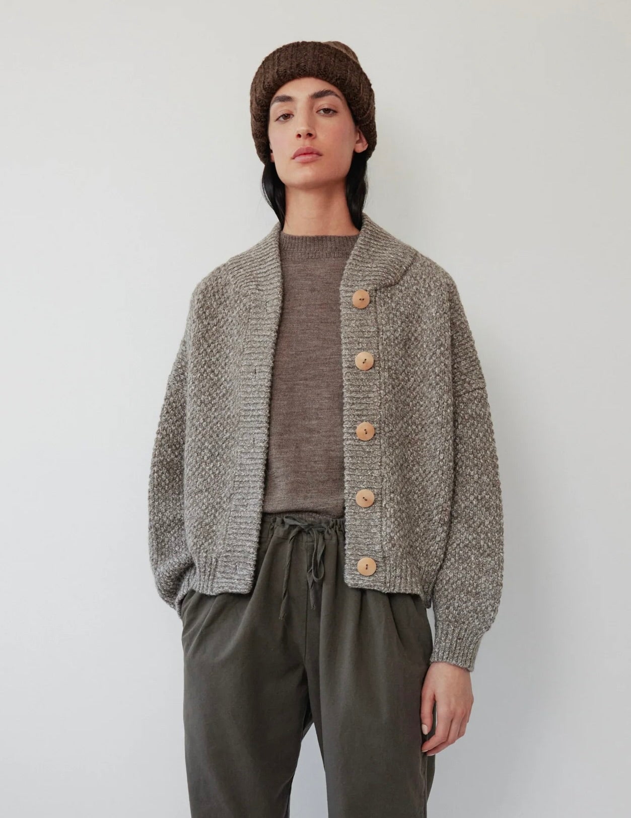 Wol Hide Box Bomber: Pebble