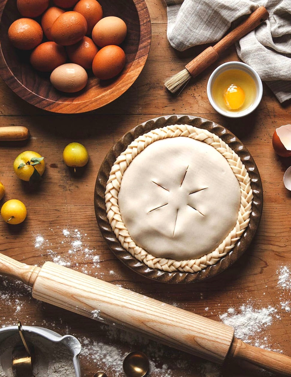 Stoneware Pie Dish