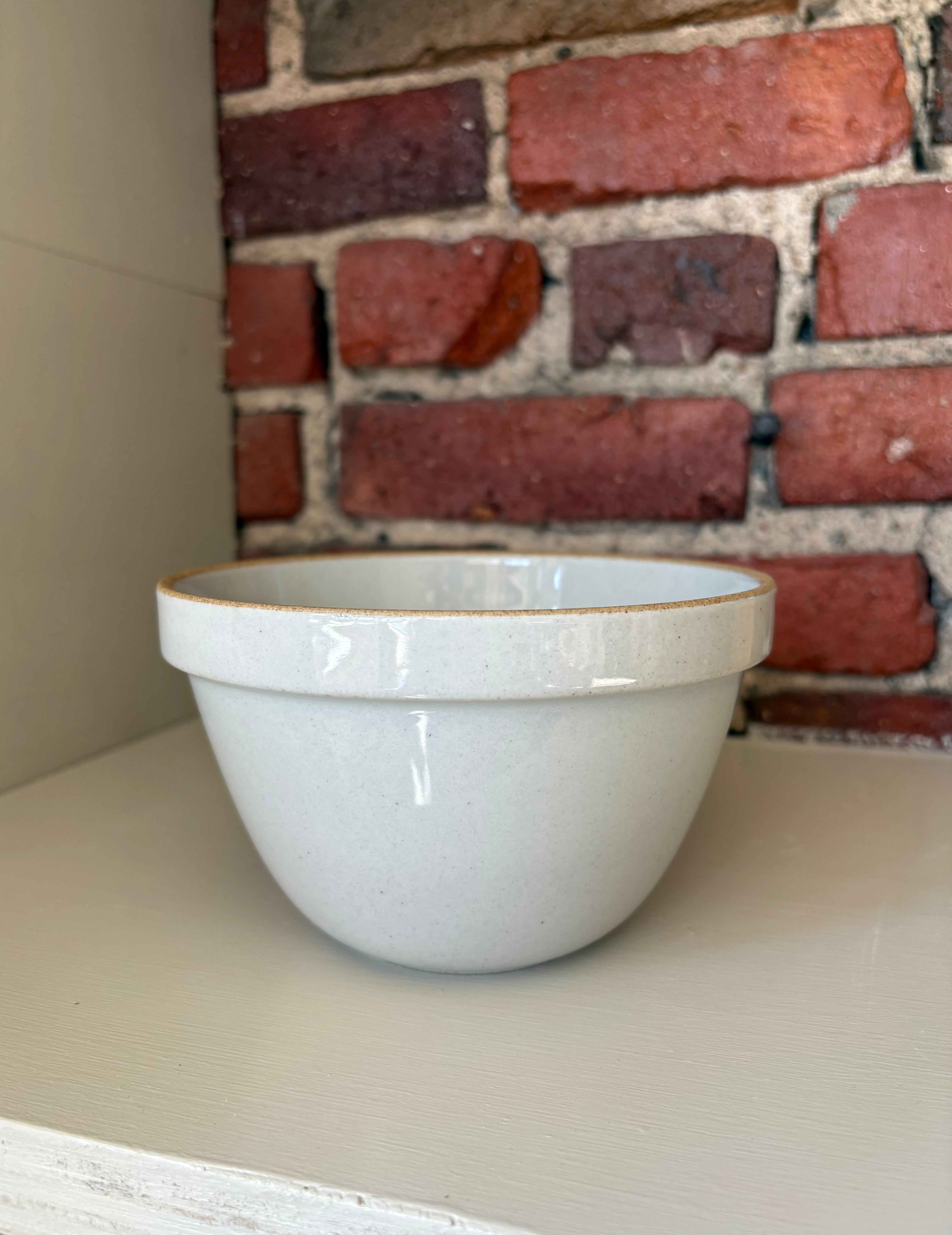 Hasami Deep Round Bowls